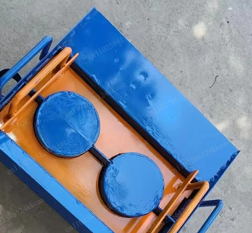 Household portable brick beater, small one hollow brick machine at a time, two-phase electric brick box