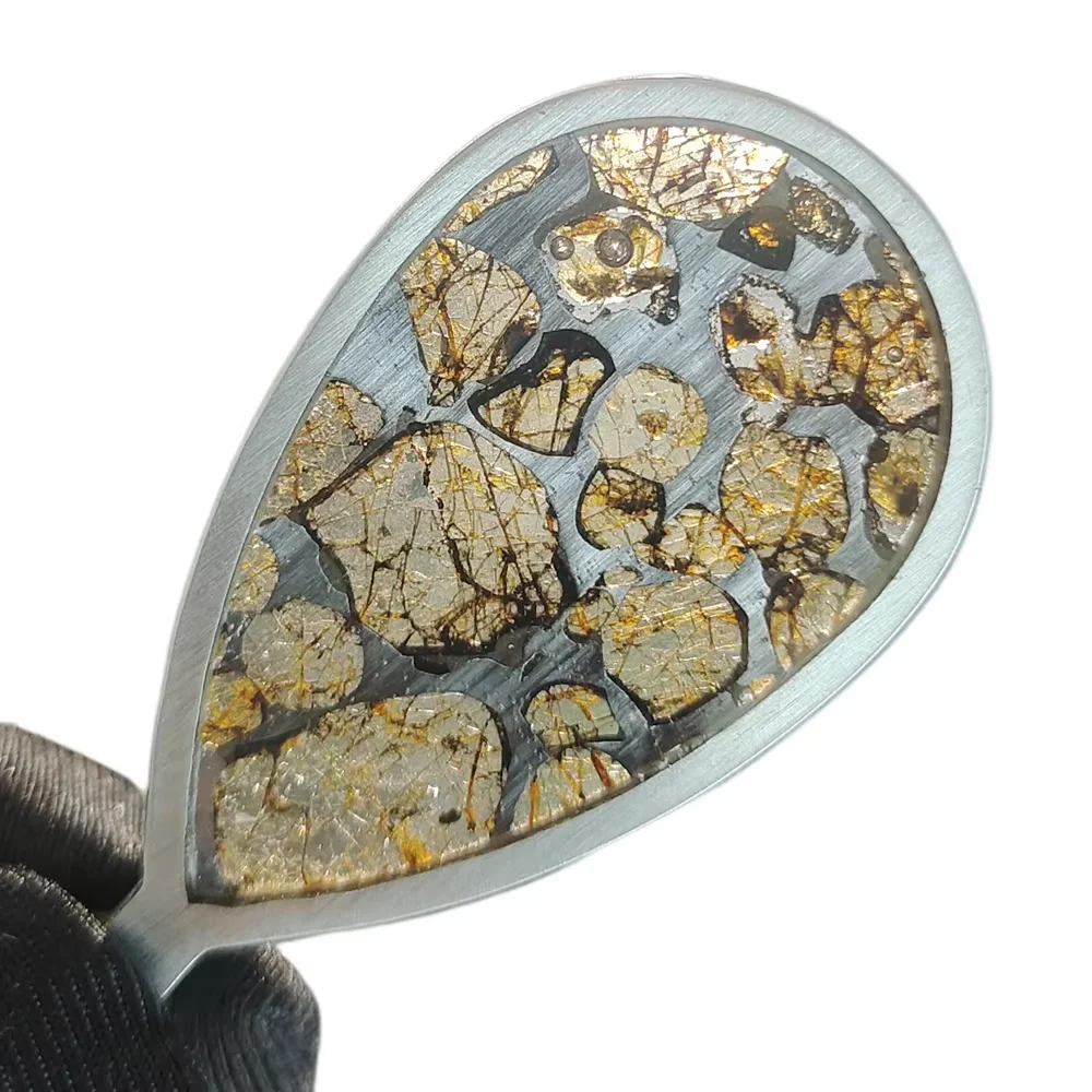 Brenham Olive Meteorite Manual Pendant, Natural Olive Meteorite Necklace Pendant, Specimen Collection, TB247, 9.2g