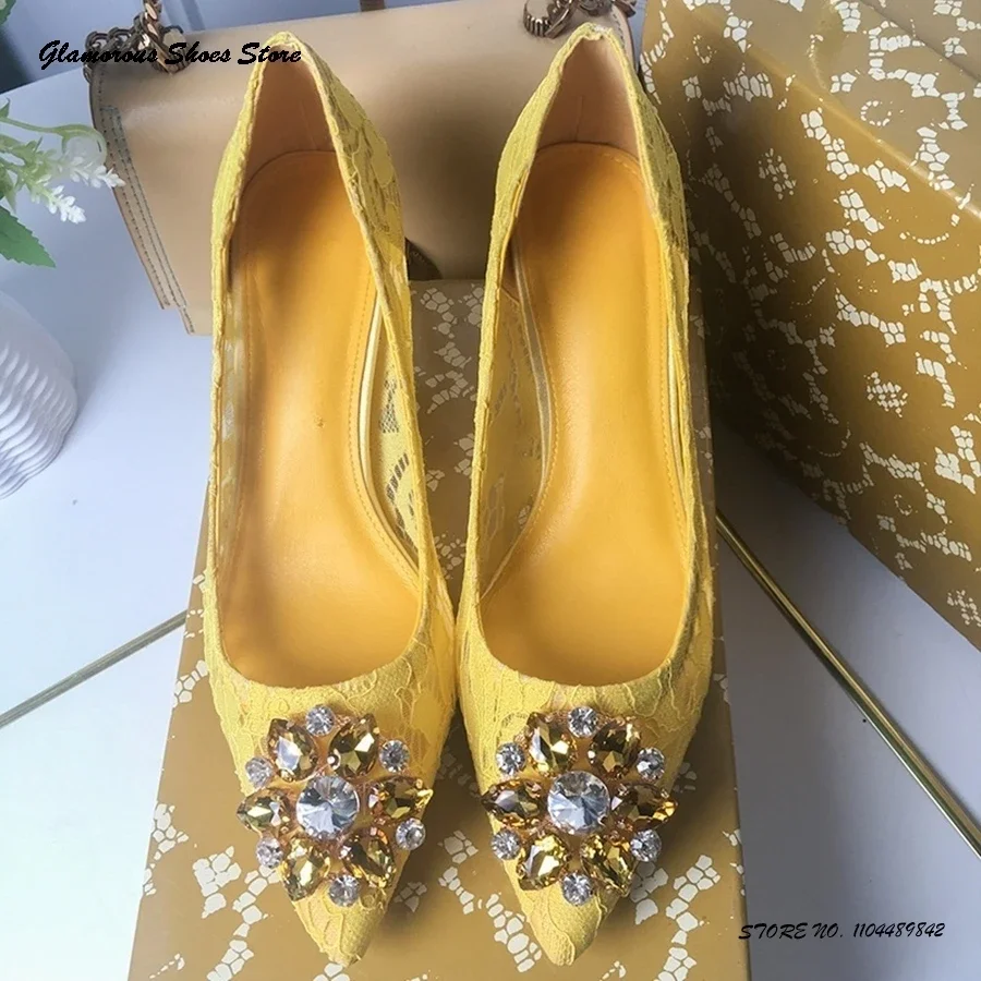 

Свадебные туфли с кружевом и кристаллами для невесты, женские туфли-лодочки на тонком высоком каблуке с острым носком, весенне-осенние дышащие туфли без шнуровки на шпильке
