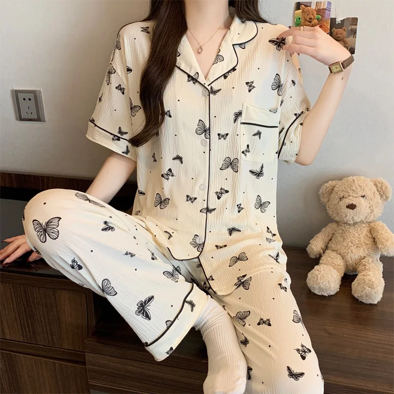 

New Summer Lightweight Luxury Butterfly Print Pajamas for Girls - Short-Sleeve Top & Long Pants Set in Instagram Style