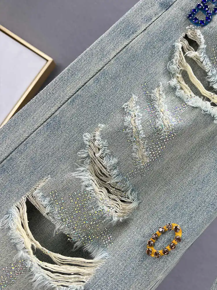 Letnie damskie spodnie jeansowe z dziurami moda codzienna luźny napis drukuj Rhinestone spodnie żebraka wysokiej talii cienkie dżinsy z prostymi nogawkami