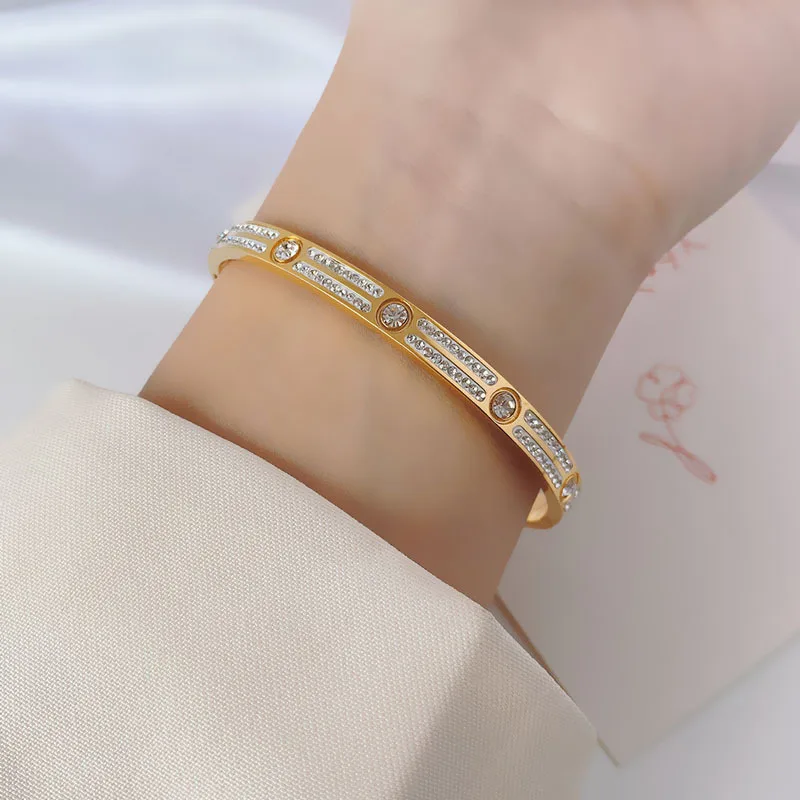 Fashion Gold Color Metal Stainless Steel Bangles For Women OL Style High Quality Transparent CZ Cubic Zirconia Bracelets