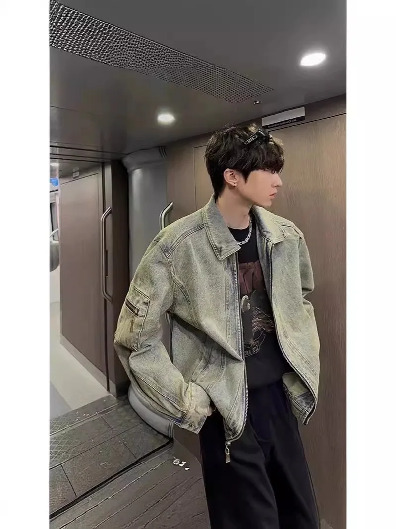 

Мужская роскошная куртка-бомбер в университетском стиле, спортивная, с атласными пуговицами, вышивкой и модным дизайном