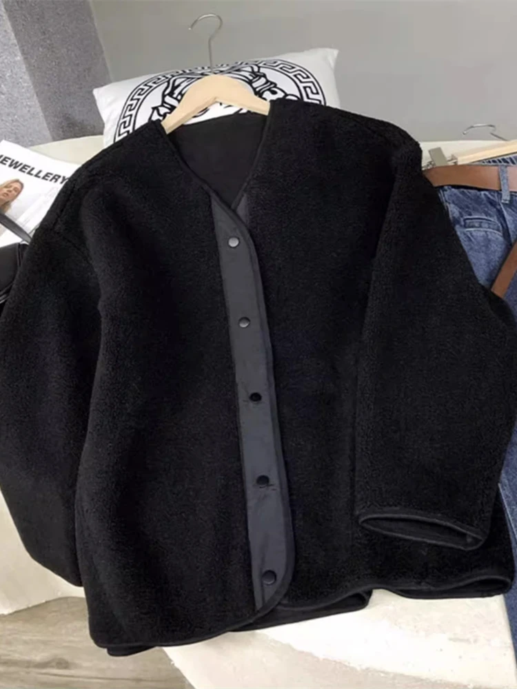 

Lamb Wool Jacket Woman Gothic Brushed Finish Stroked Surface Swept Exterior Rubbed Outside Scrubbed Shell Abraded Skin Scoured