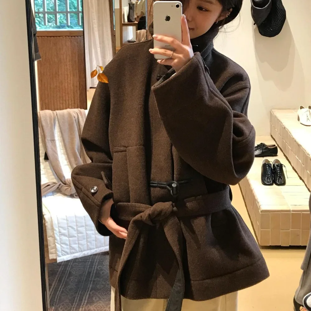 Autumn and Winter New Coat Thickened Short Horn Buckle Strap Turtleneck Coat Women's Loose Woolen Texture Unique Fashion Simple