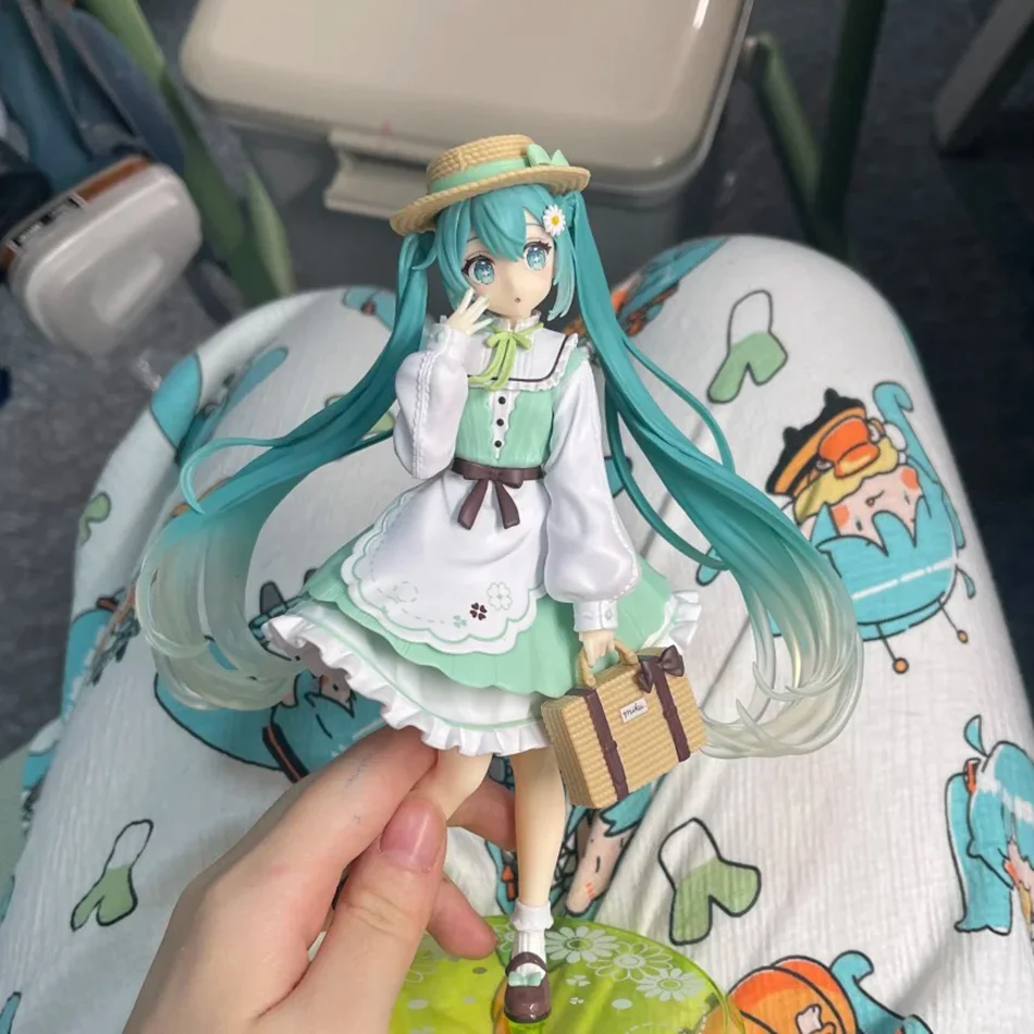 figura-de-acao-hatsune-miku-18cm-modelo-de-brinquedo-fashion-country-modelo-de-acao-fofo-em-pvc-acessorios-de-mesa-para-colecao-presente