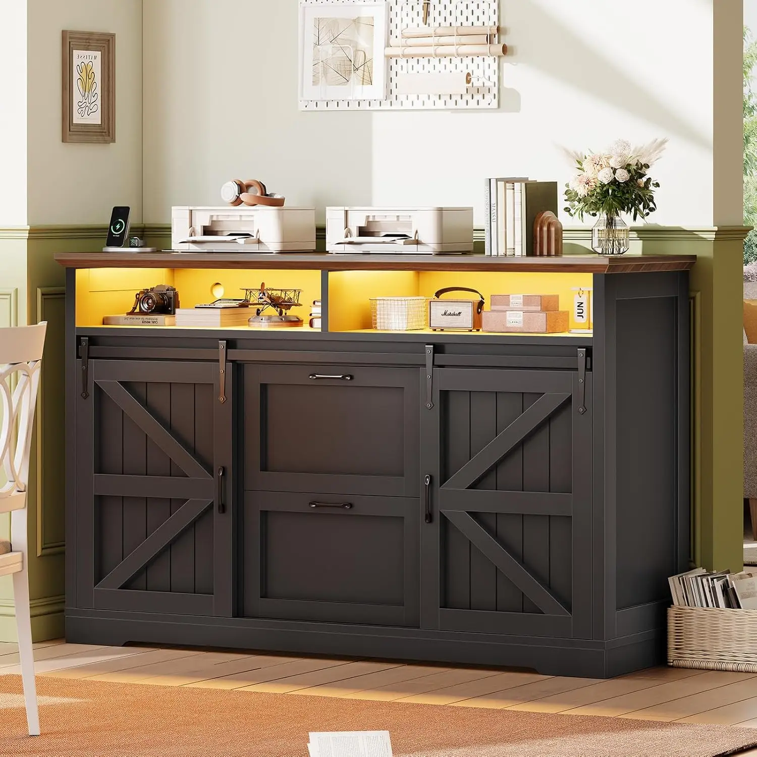 

Шкаф для документов 47,2 дюйма с 2 ящиками, дверцами в стиле амбарных дверей, розетками, светодиодной подсветкой, для домашнего офиса, для документов формата Legal, Letter, A4, для принтера, на заказ