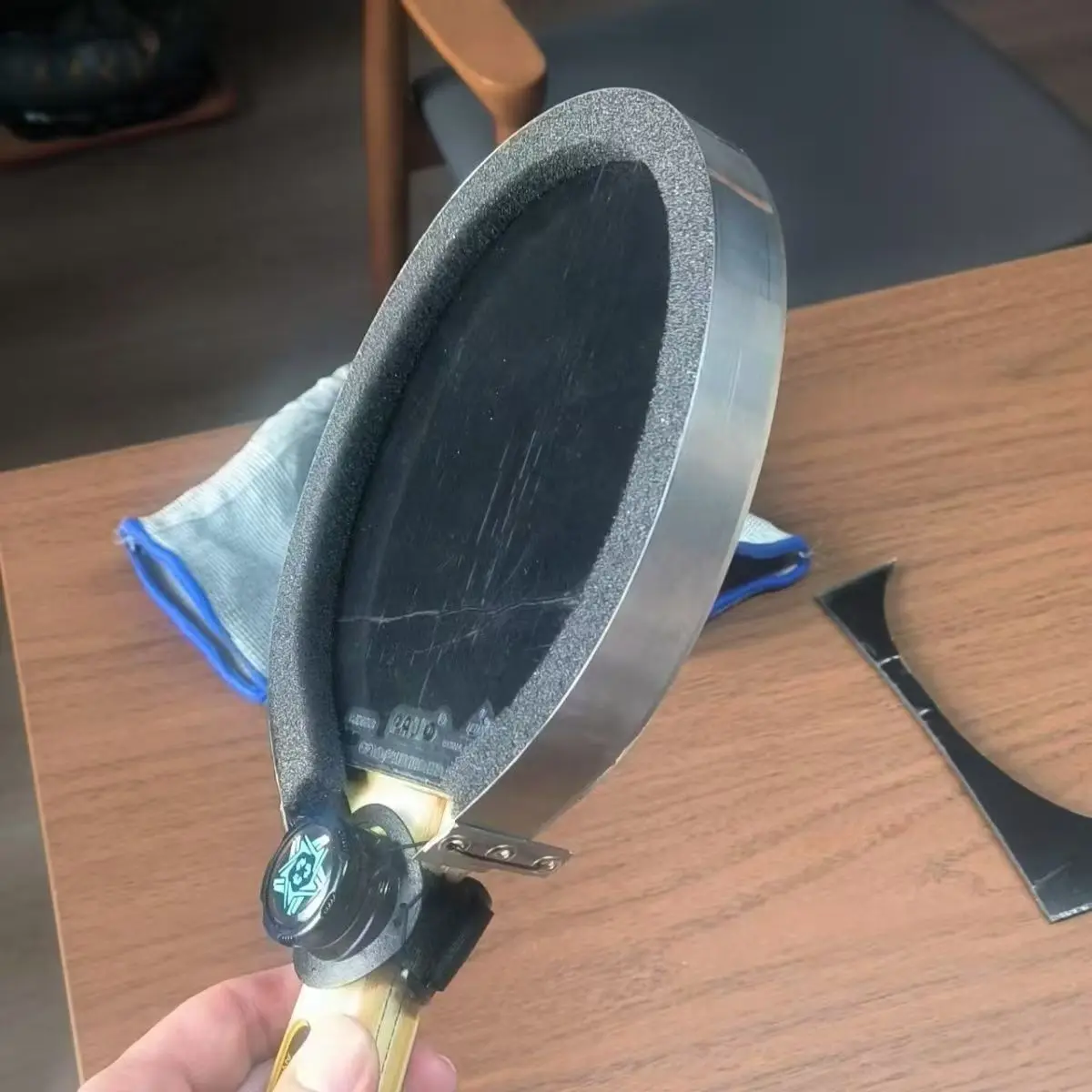 Professional Table Tennis Rubber Cutter Made of High Quality Sponge for Cover Removal