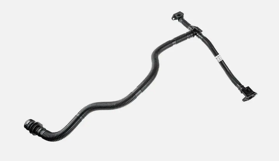 

1 piece EGR Valve Connect Hose For Audi 4 A5 A6 A7 Q5 Q7 S4 S5 S6 3.0L VW Touareg 3.0L 06e131143aj