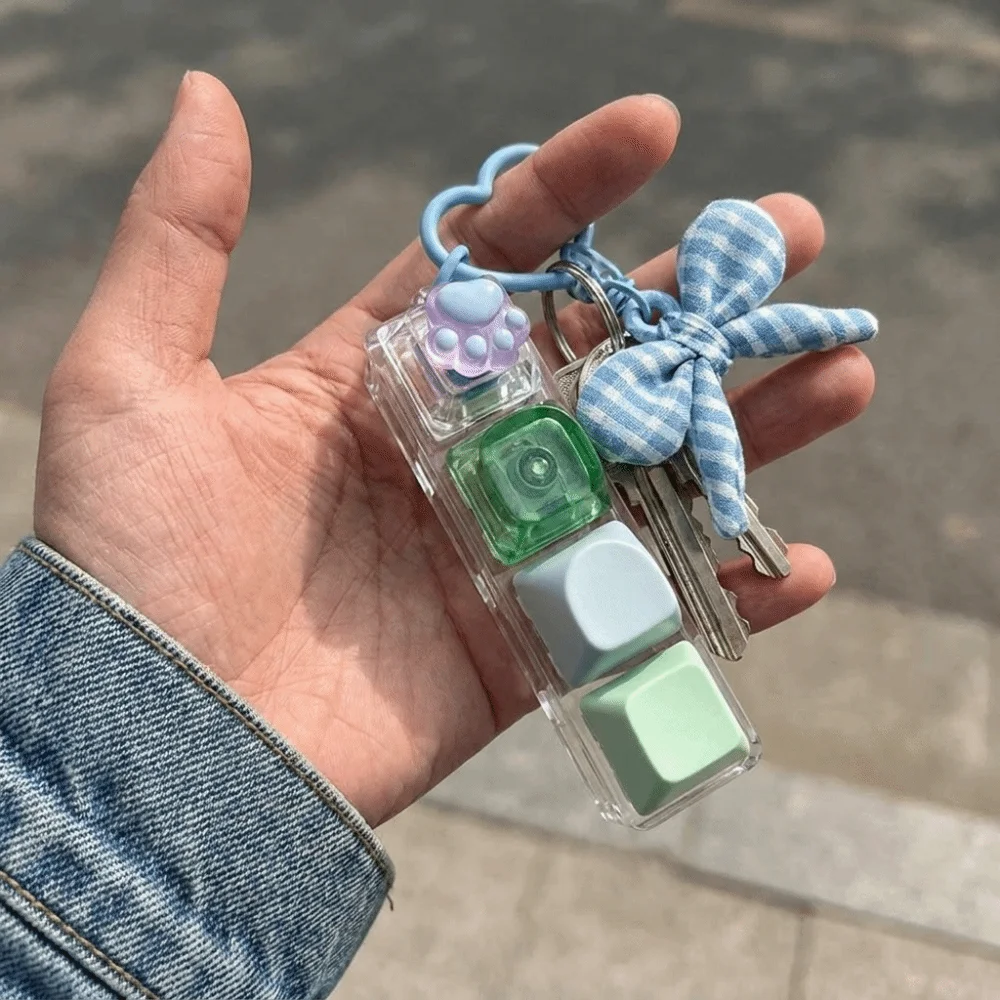 Colorful 4-Button Keyboard Keychain Creative Clickable Button Decompression Portable Mechanical Keyboard Fingertip Pendant