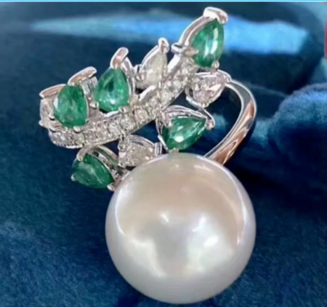 

Gorgeous 10-11mm South Sea Round White Pearl Ring 925s