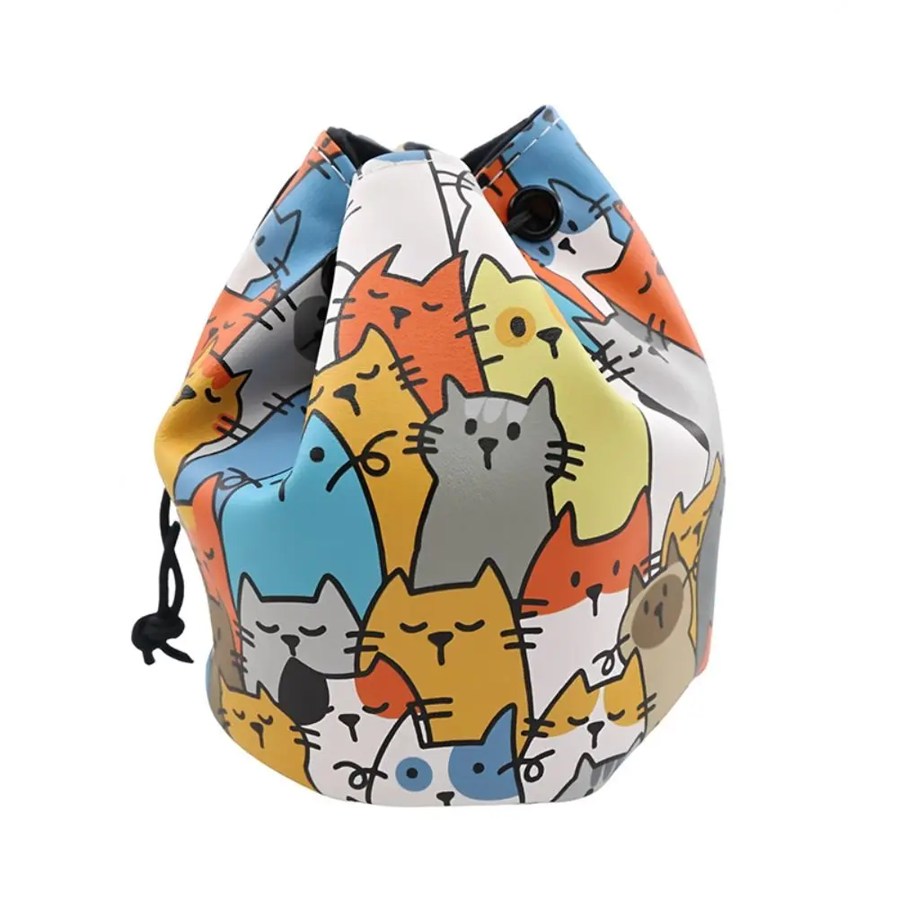 

Graffiti Puppy Golf Ball Storage Bag PU Leather Cute Practical Golf Ball Drawstring Pouch Waterproof Large Capacity