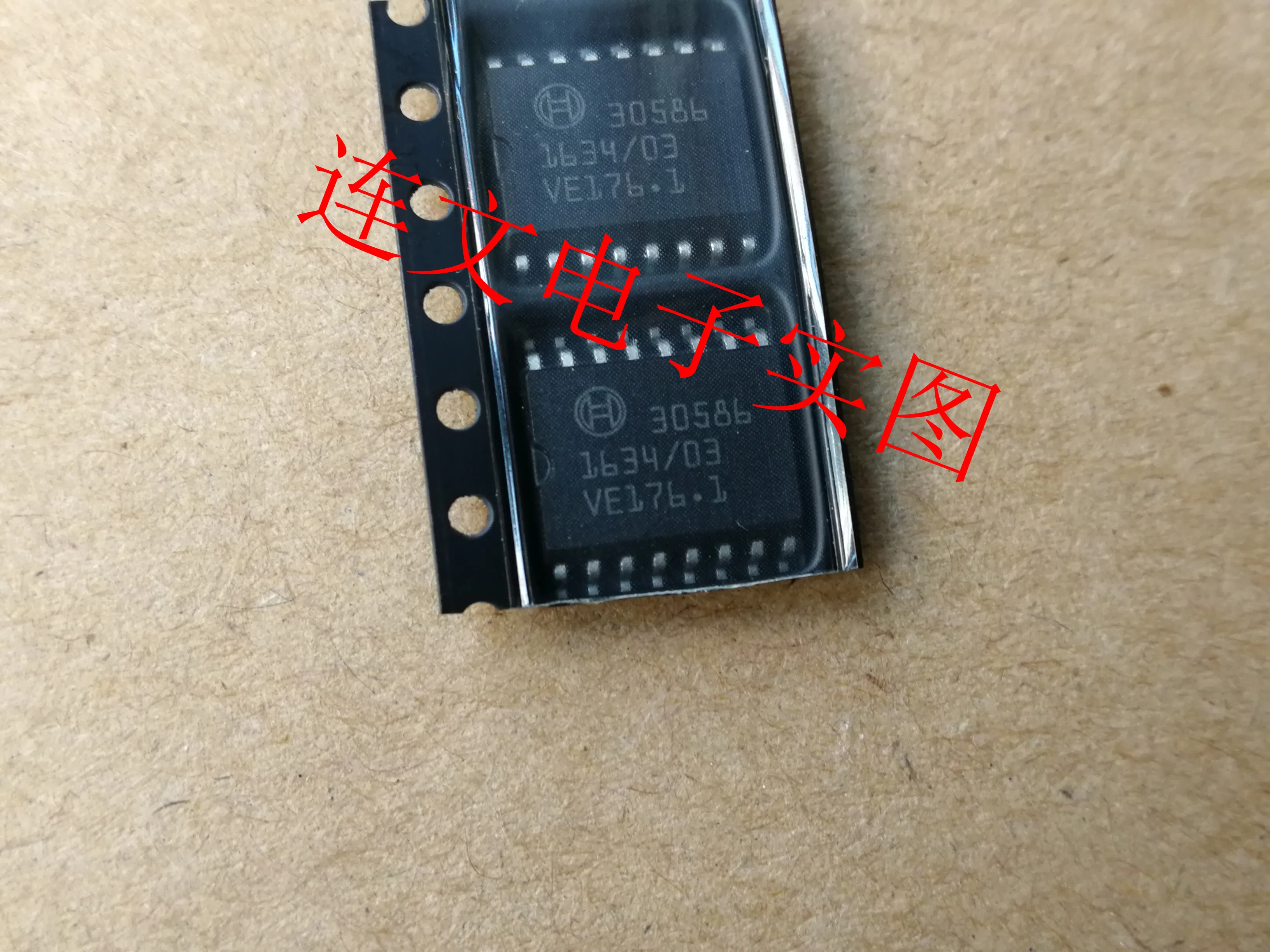 

Free shipping 30586 IC 10PCS