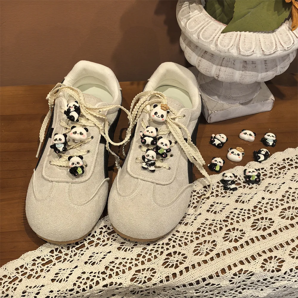 

New Cartoon Panda Shoelace Buckle Childrens Sports Shoe Decoration Buckle Shoe Flowers Girls Shoe Accessories Pendant Mas Gift