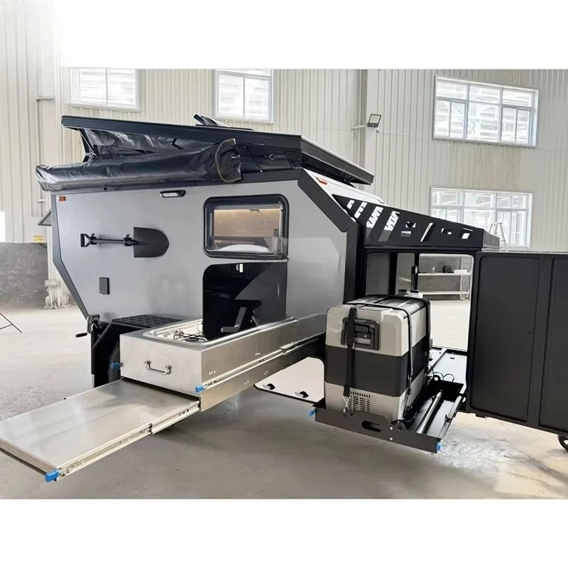 Custom campers can be bounced from the hard surface of the box RV, removable and mobile