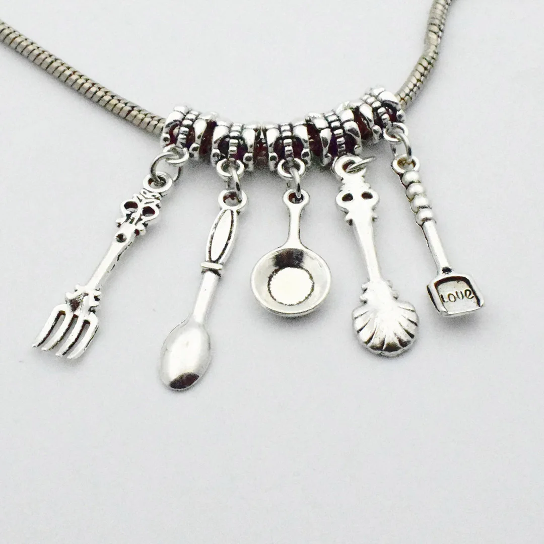 10PCS Mini Tableware Charms Alloy Knives Forks Shovel Spoons Pans Pendants for DIY Jewelry Making Accessories