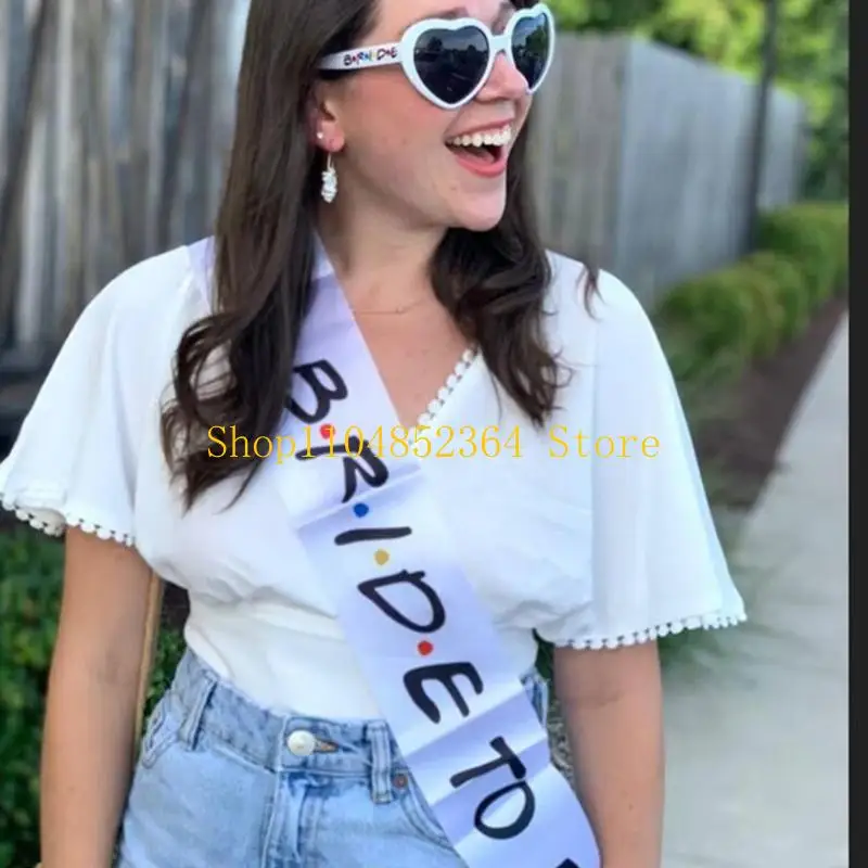 Braut-Sonnenbrille Herzförmige Gläser Brautparty-Sonnenbrille für Frauen Hochzeit Junggesellinnenabschied Brautparty – Detail 1