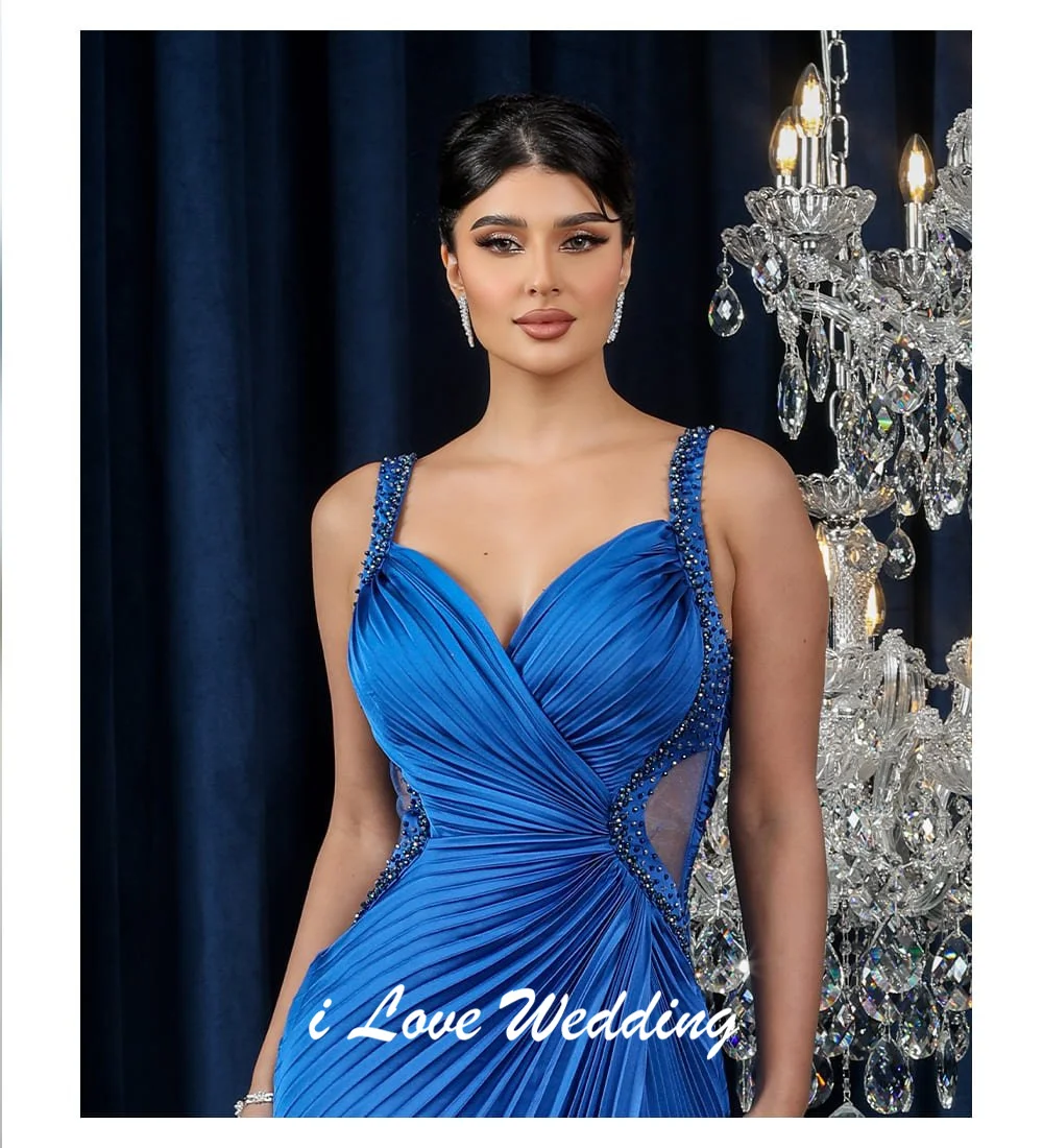 تخصيص الخامس الرقبة السباغيتي الأشرطة مثير فستان سهرة مستقيم مطرز كريستال مطوي الجانب سبليت ثوب سعودي طويل مع القطار