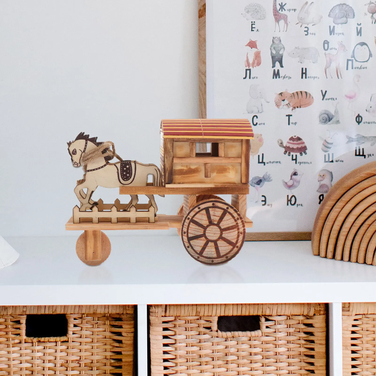 

1Pcs Wooden Music Carriage Retro Design Music Box Carriage for Kids Desktop Decoration Holiday Gift Kids Musical Box