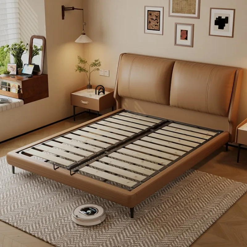 Simple and light luxury modern full solid wood leather art bed, double master bed, Italian minimalist elephant ear genuine leath