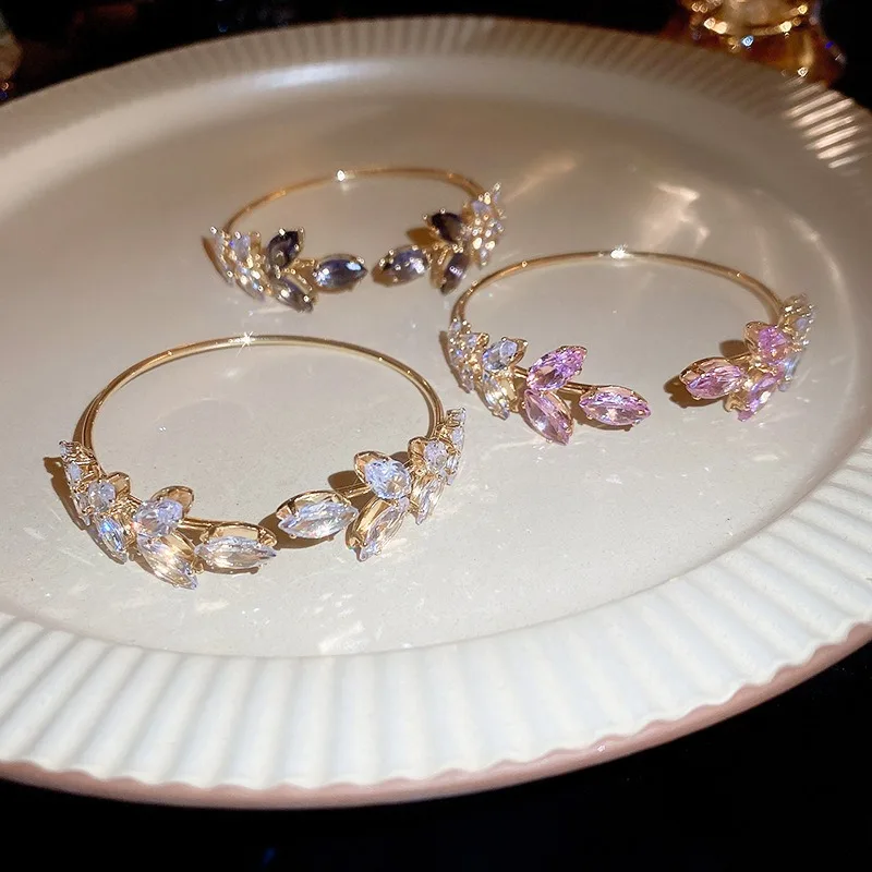 Luxurious Delicate Zircon Leaf Gold Color Open Bracelets for Women New Fashion Shiny Colorful Bangles Wedding Jewelry Gift