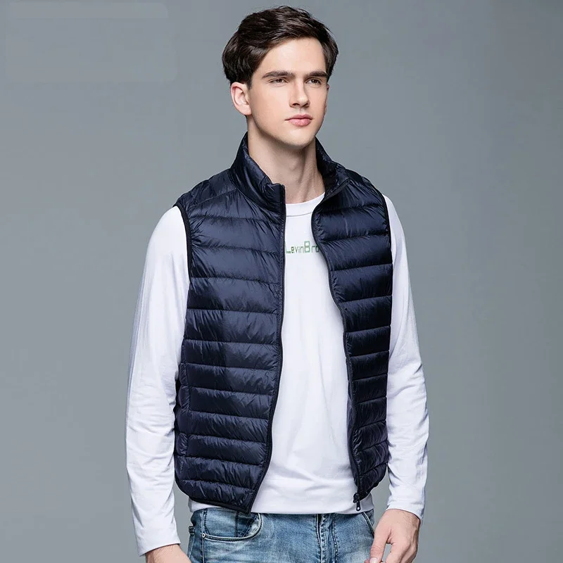 Nuevo abrigo de invierno para hombre, chaleco de plumón de pato blanco, chaqueta portátil ultraligera sin mangas, chaleco portátil para hombre, chaqueta 2024