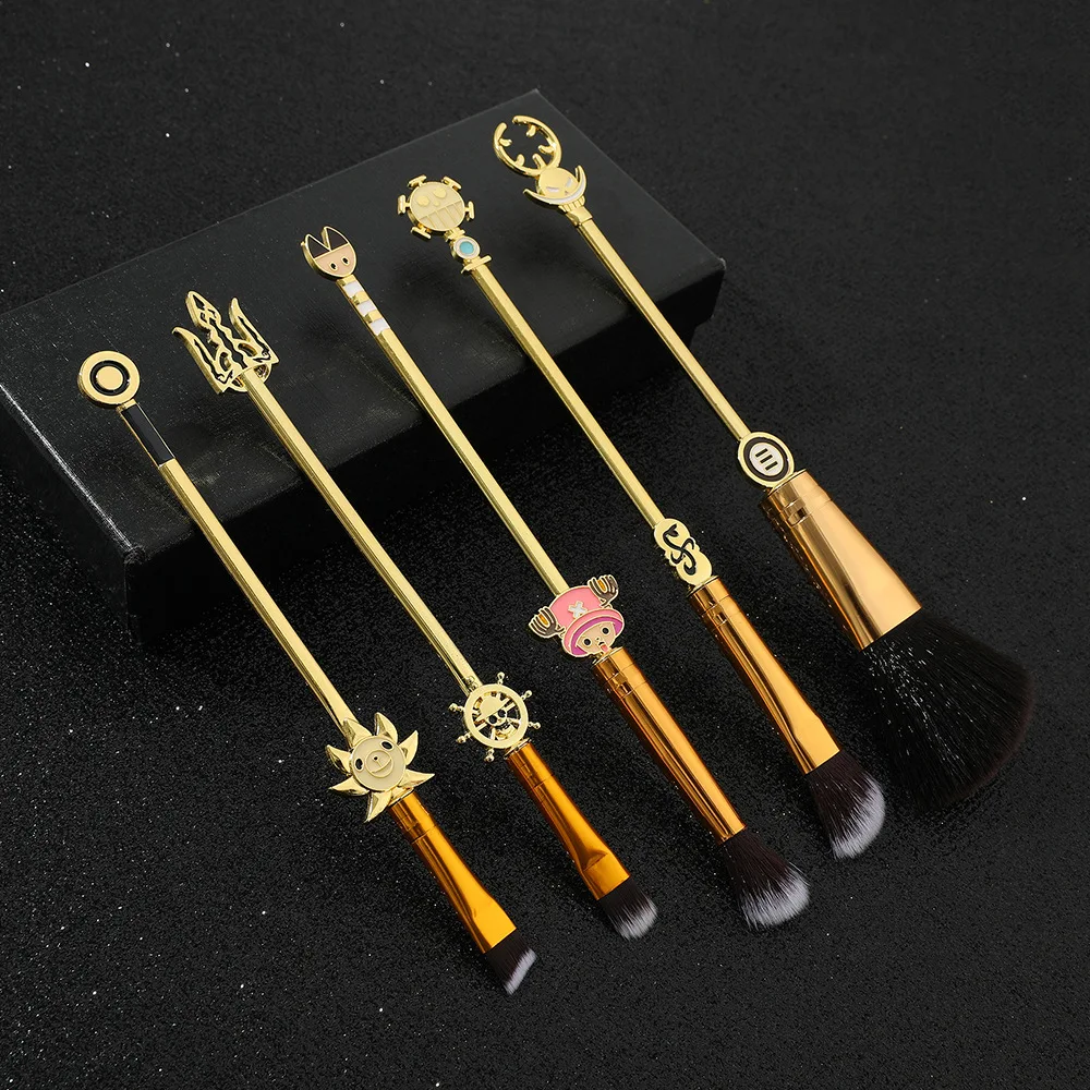 Anime ONE PIECE Makeup Brushes Figure Luffy Chopper Kawaii Crystal Powder Eyeshadow Blush Brushes for Women Makeup Tools