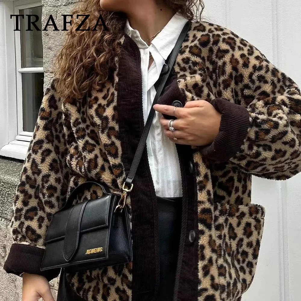 TRAFZA 2024 Autumn Winter Vintage Women Leopard Jackets Fashion Casual O Neck Loose Streetwear Coats Lambswool Oversized Outwear