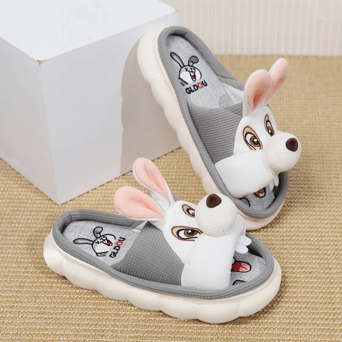 Cute Rabbit Linen Slippers Women\'s Four Seasons Home Room Sweat Absorbing and Deodorant Thick Bottom Spring and Linen Sandals