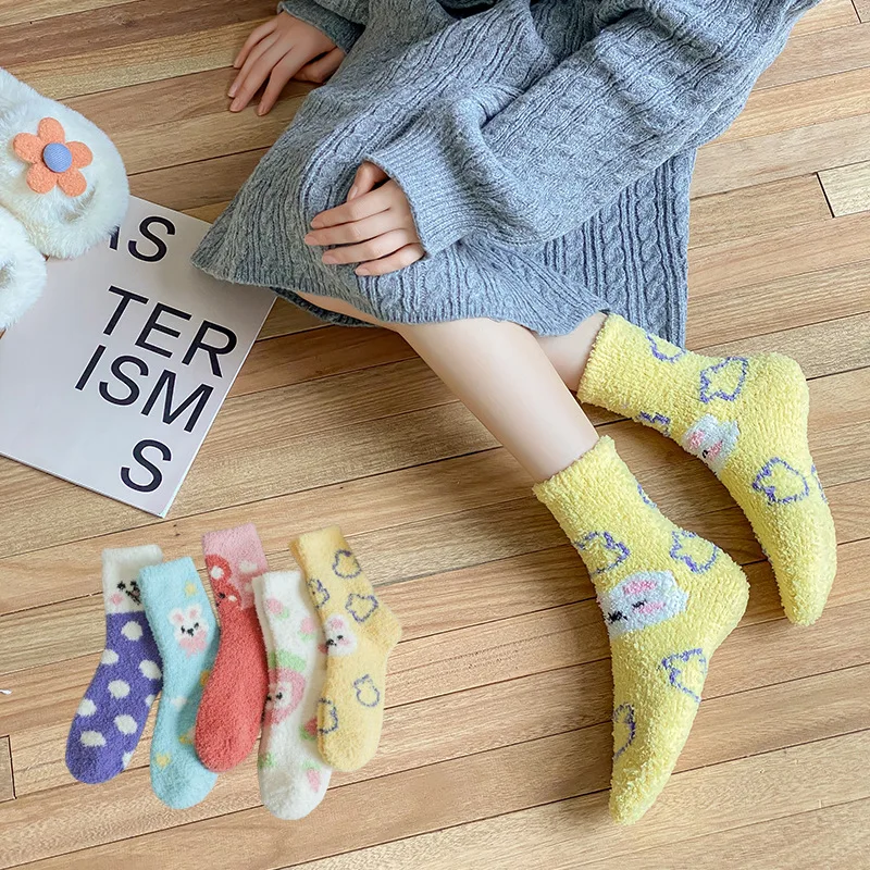 

5 Pairs Women's Socks Set Cartoon Cute Bunny Kawaii Sweet Mid Tube Socks Winter Thickened Warm Coral Fleece Floor Socks For Girl
