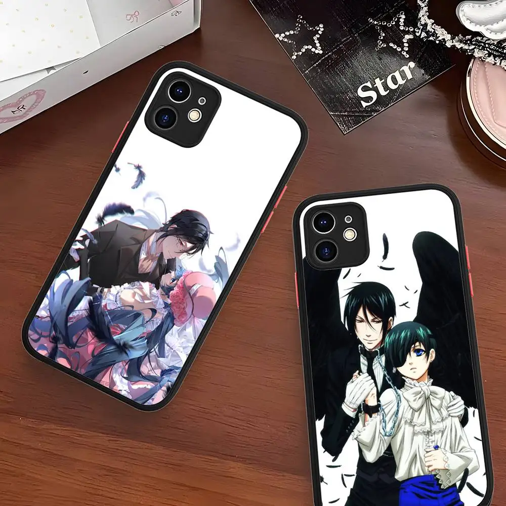 Klassische Anime B-Black B-Butler Handyhülle für iPhone 16 15 14 13 12 11 Pro Max X XS MAX Plus, durchscheinend schwarz