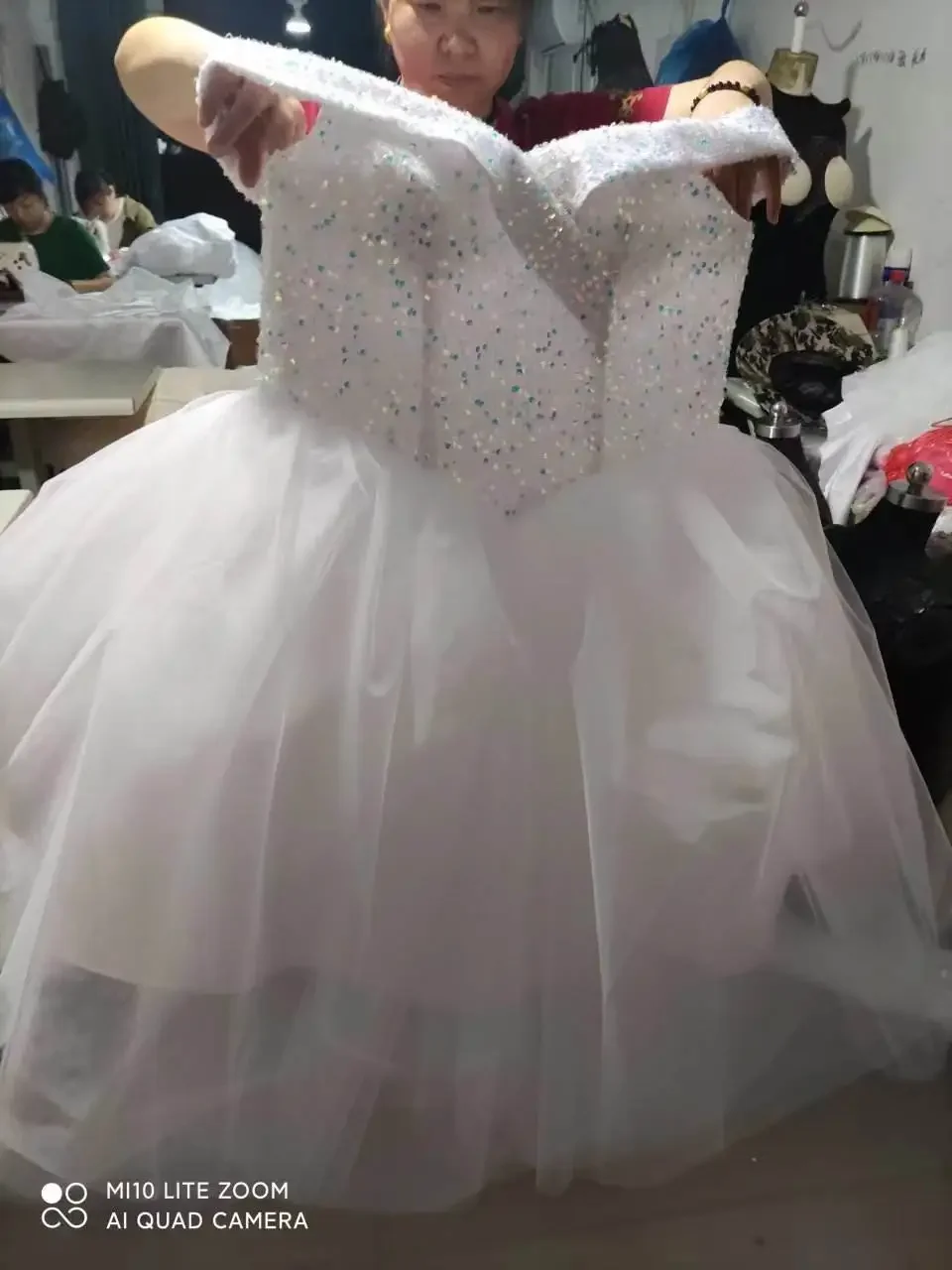 Customized Sexy Sweetheart Shinny Crystals Beads Wedding Dress Robes De Mariée Mini Off The Shoulder Tulle Skirt Bridal Gowns