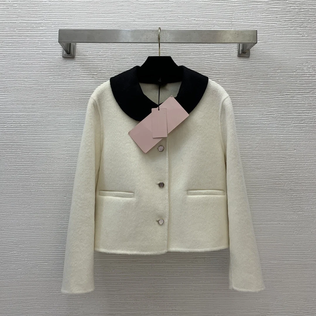 Round neck straight shoulder short double-sided cashmere coat for women 2024 winter loose temperament Chanel style woolen coat