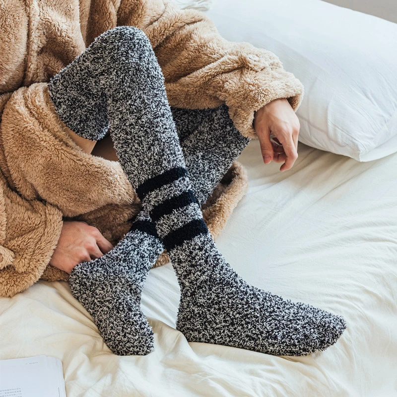 Calcetines largos de vellón para hombre, medias cálidas y gruesas por encima de la rodilla, de terciopelo Coral, mullidas, para dormir en el suelo, a rayas, 6 pares