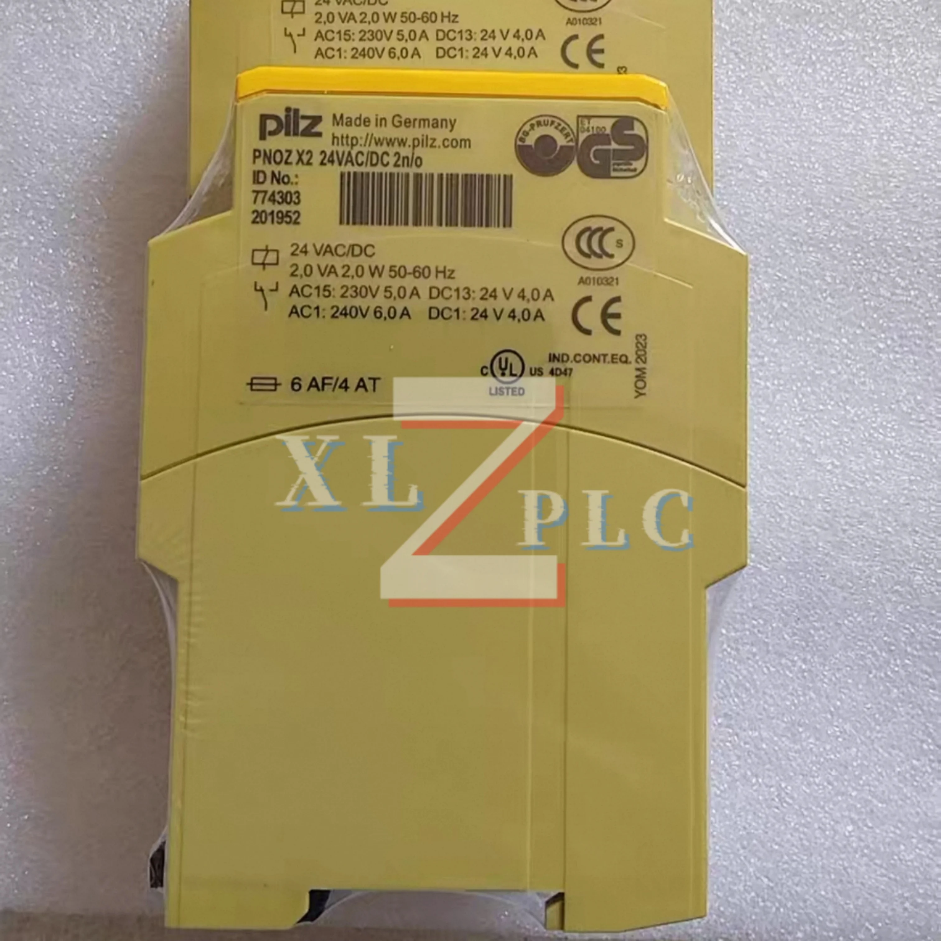 

774303 PNOZ X2 774304 PNOZ X2C 774306 PNOZ X2.1 774310 PNOZ X3 safety relay new in box