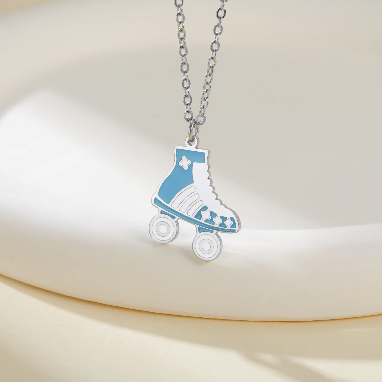COOLTIME Crystal Roller Skates Necklace Stainless Steel Fashion Ice Skate Shoes Pendant Necklace Jewelry Gift Family Members