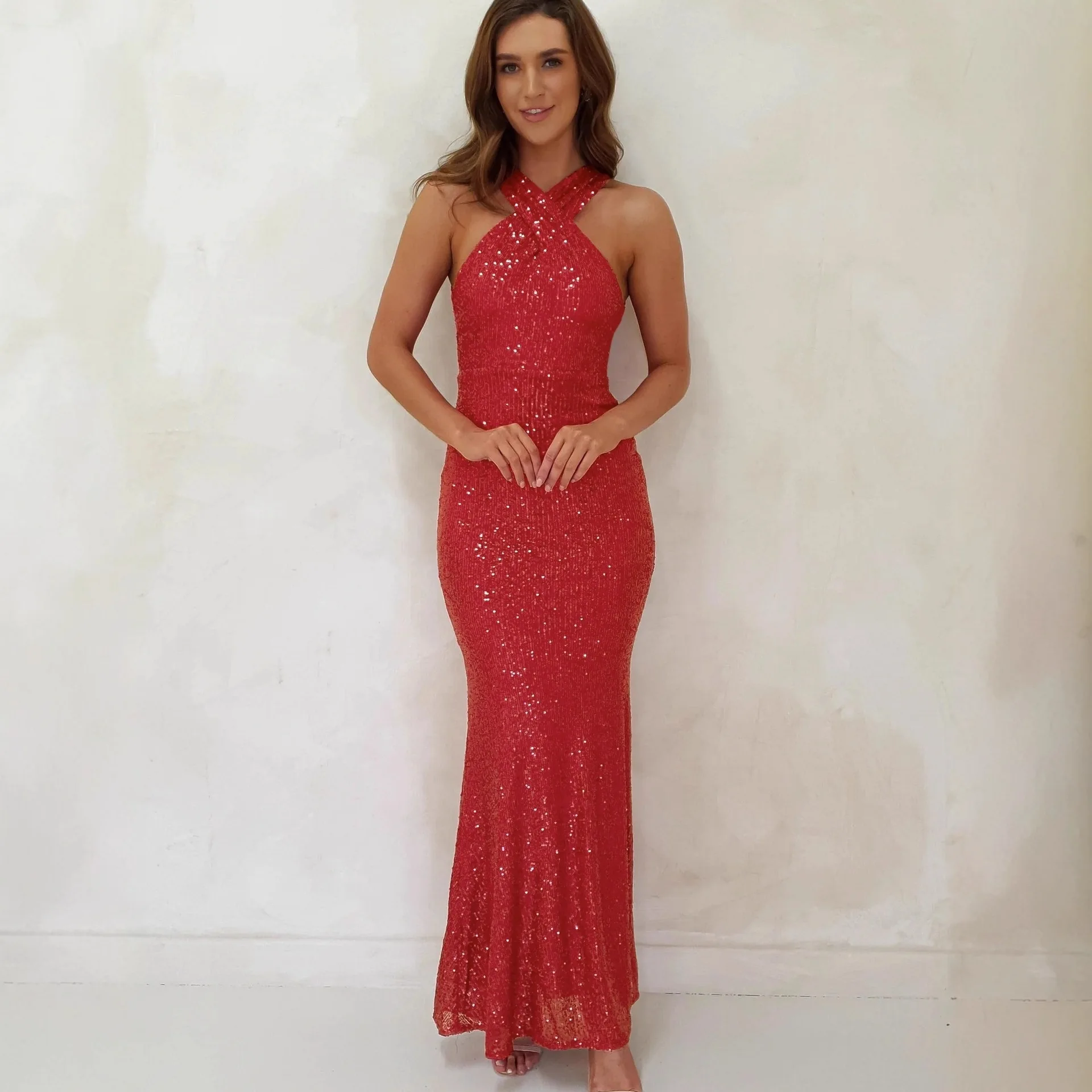 

Women's Red Neck Hanging Sexy Sequin Dress Long Slim Fit Backless Dress for Party