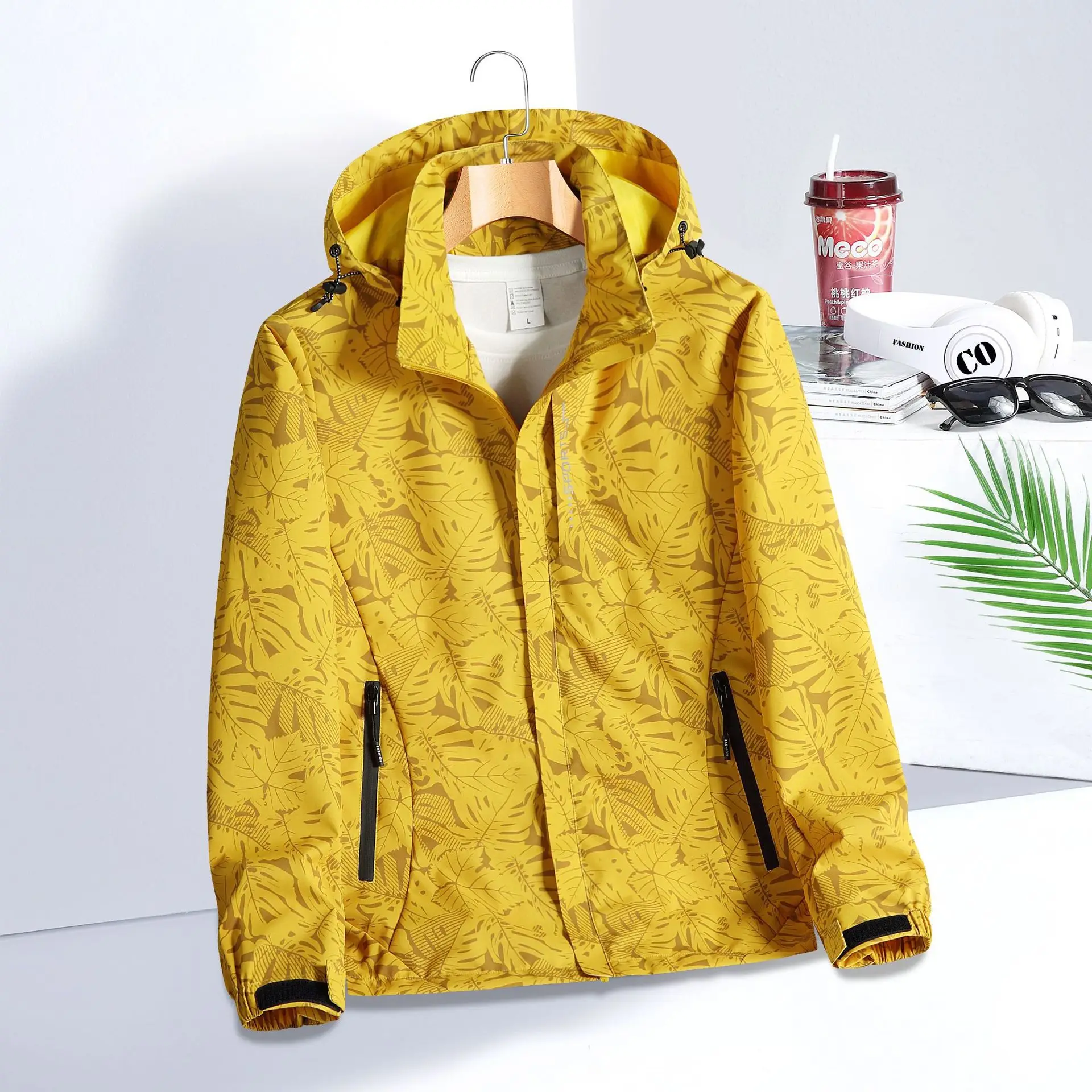 

Autumn And Winter New Camouflage Hooded Jacket Windproof Waterproof Casual Multi-color Jacket