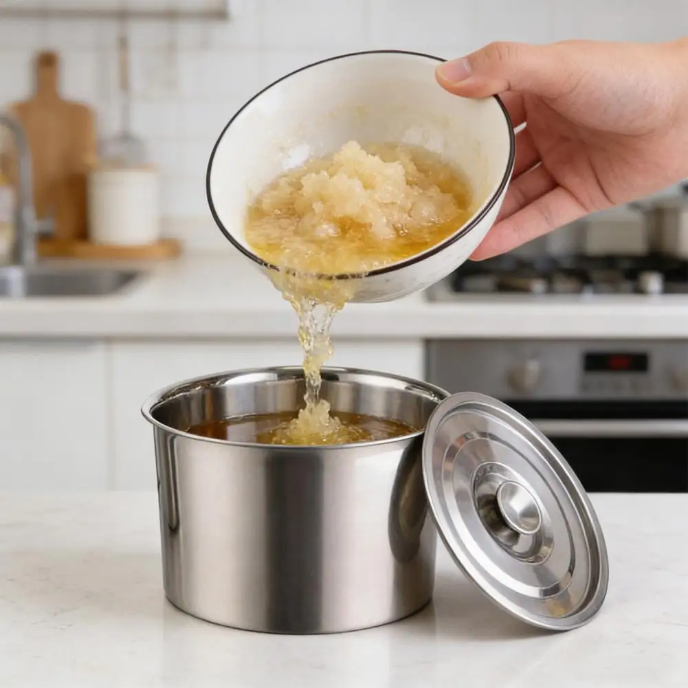 Oil Storage Container Cooking Oil Pot Stainless Steel Oil Tank with Leak-proof Lid Diameter Frying Container Grease Storage Pot