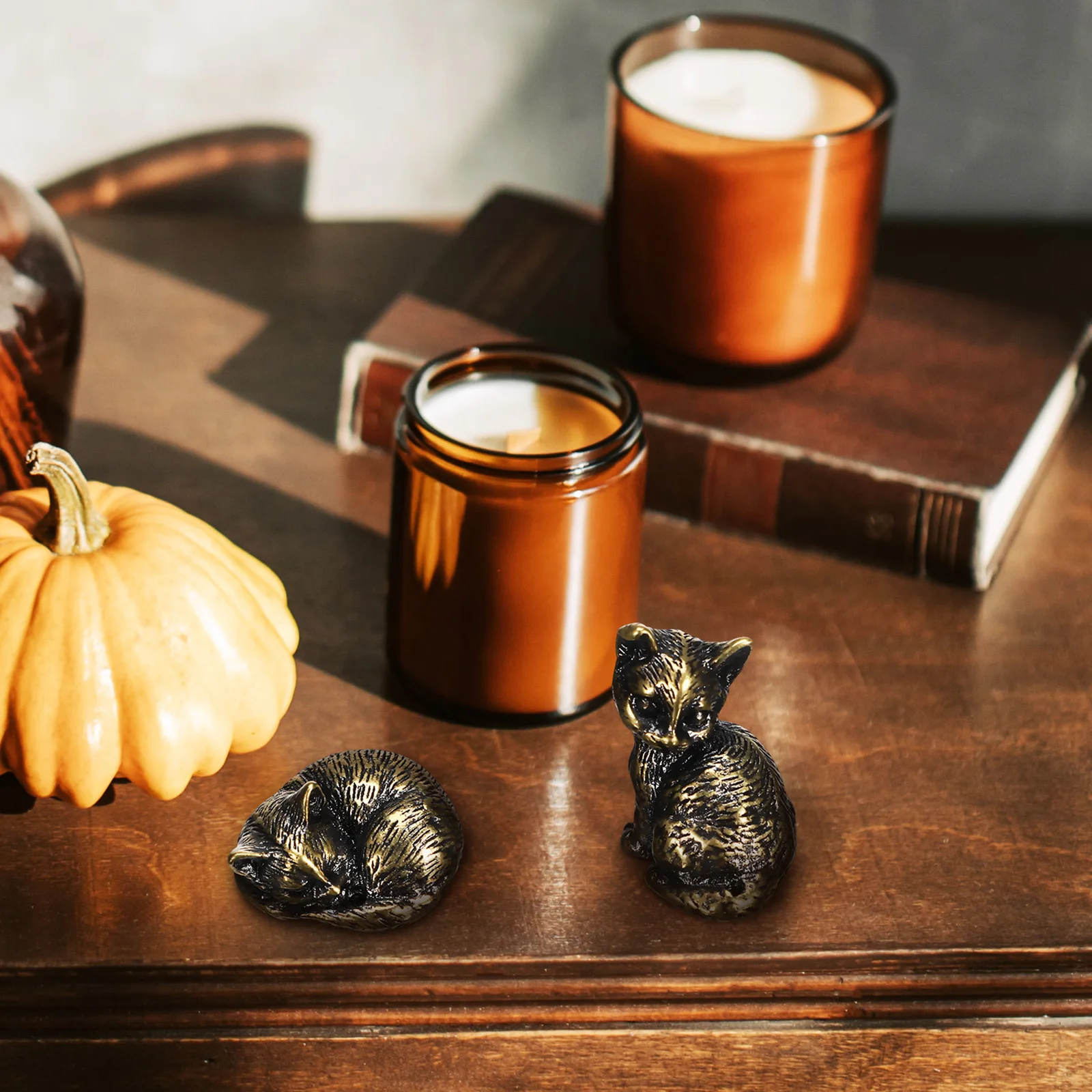 

2 pcs Brass Figurines Mini Sleeping Cat Sculptures For Desk Home Office Decor Miniature Cat Ornaments Animal Statues