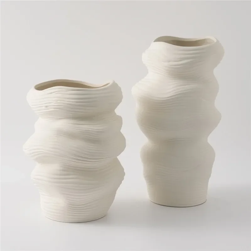 Modern Simple Irregular Fresh Ceramic Flower Ornament Model Room Sales Office Entrance Art Decoration Vase