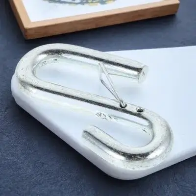 

Heavy Duty Safety Chain S-Hook Metal Anti-Slip Spring Mechanism Tow Hook for Car Rv Trailer Towing Accessories