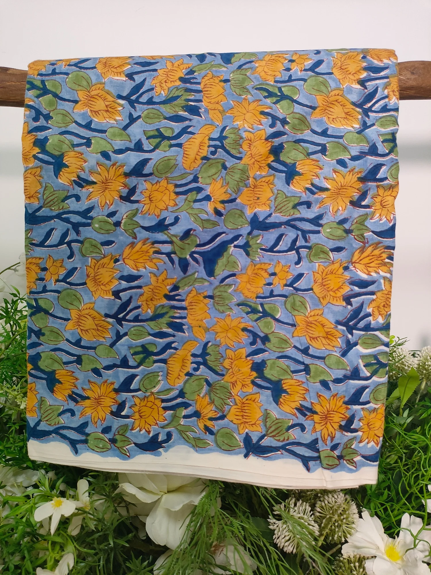 

India Hand Block Print Summer Soft Lightweight thin Cotton Fabric Sewing Material by the Meter for Crafting And DIY Projects