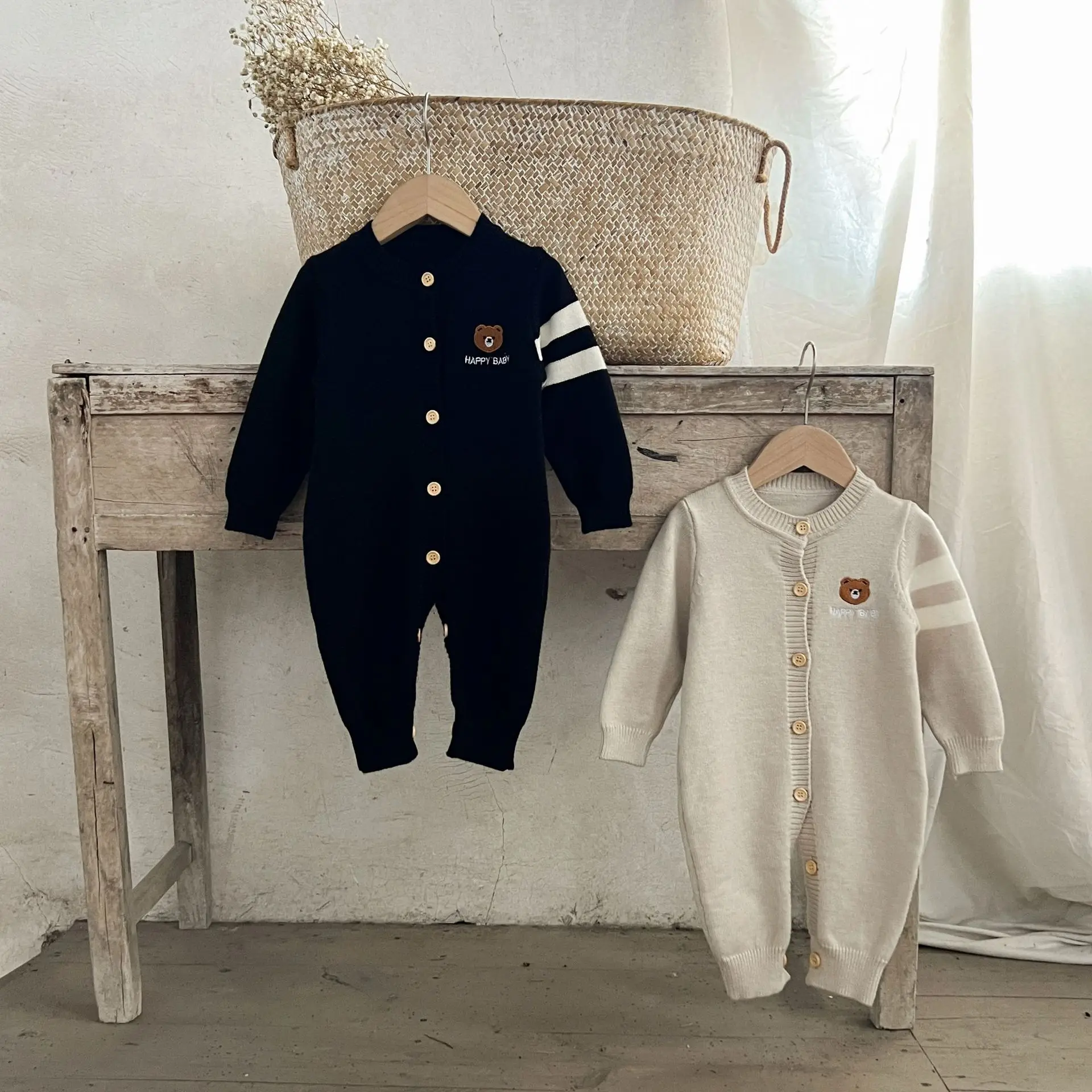 Ins Autumn Newborn Girl Bodysuit Cotton Bear Printed Long Sleeve Baby Girl Jumpsuit Loose Embroidery Toddler Girl Knitted Romper