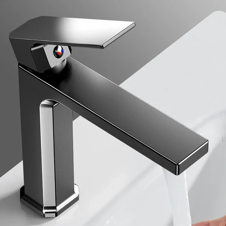 

Смеситель для ванной комнаты, латунные смесители для раковины, монтируемый на палубе, кран для горячей и холодной воды, бытовой смеситель для туалета на столешнице G1/2