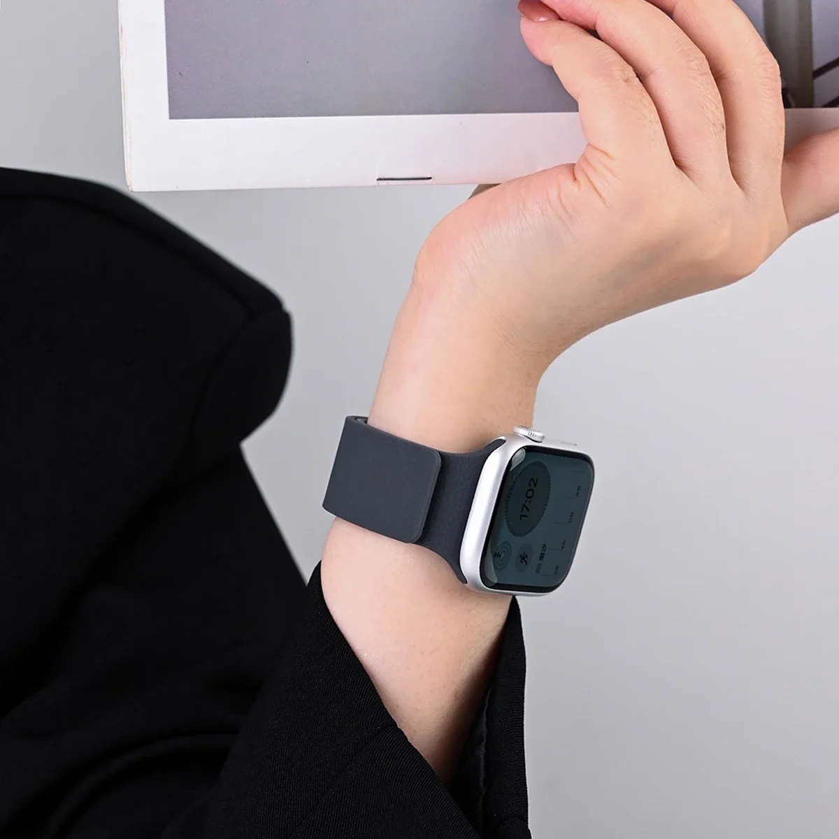 ل Iwatch الترا 3 2 1 49 مللي متر 9 8 7 6 54 3 2 1 سيليكون الفرقة ل أبل سلسلة ساعات 11 10 42 مللي متر 46 45 41 44 40 38 مللي متر حزام مغناطيسي