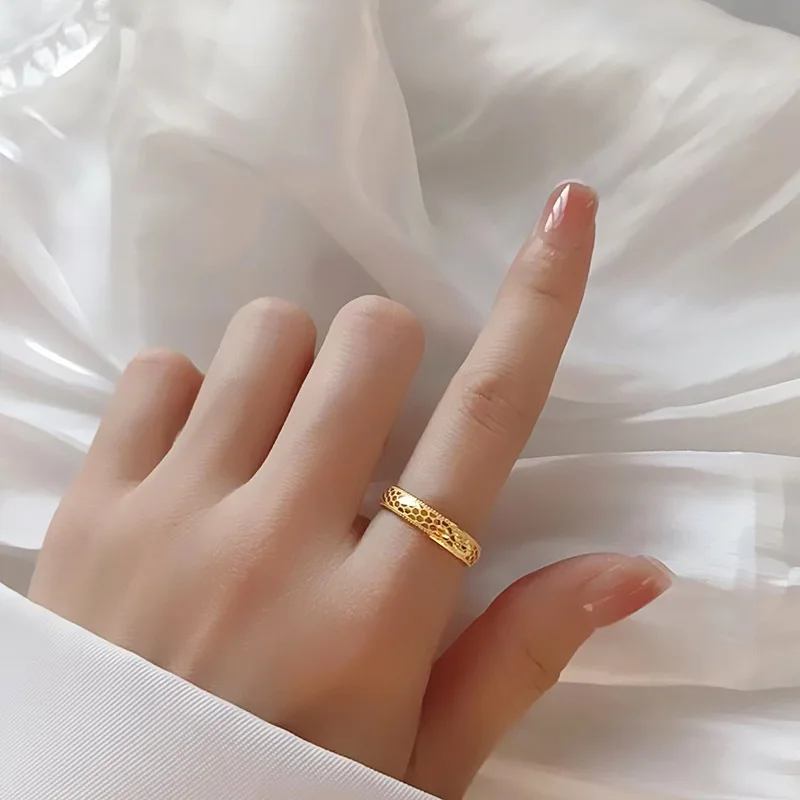 Elegant 18k Gold Color Sequin Beehive Rings for Women Bride Birthday Wedding Engagement Fine Jewelry Gifts