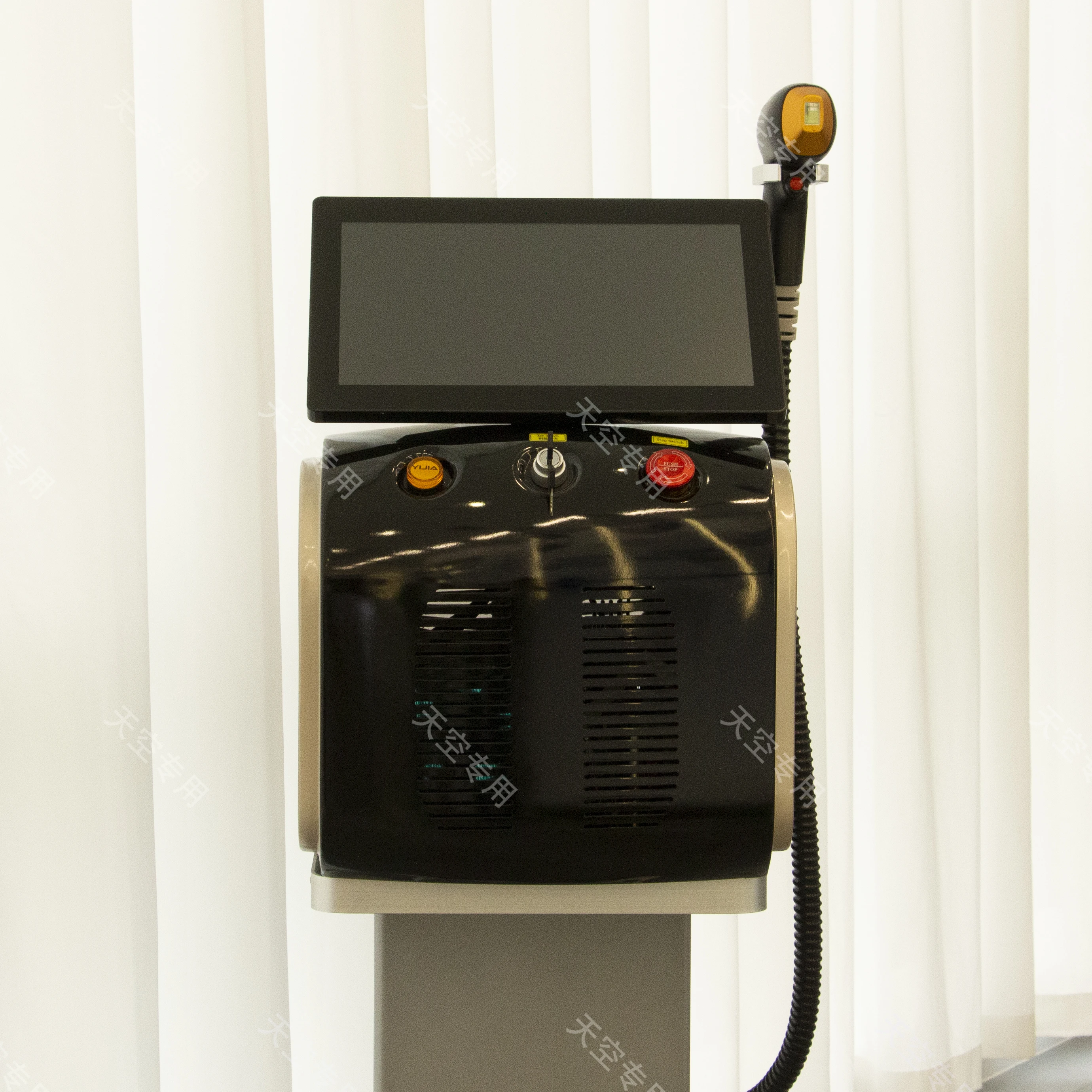 Intelligence 4000W 808nm Diode Laser Hair Removal Machine Care Facial Body Hair Removal Cooling 3Wavelength Painless Epilator