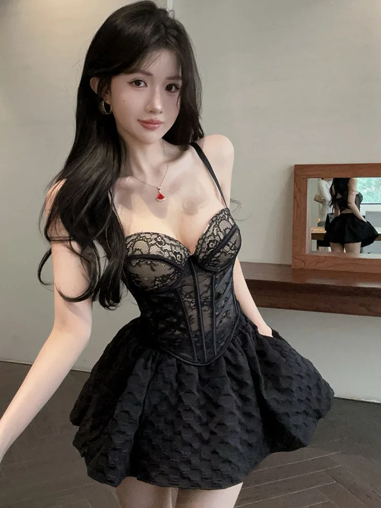 

Новый комплект Pure Desire: Сексуальный кружевной топ на бретельках и юбка А-силуэта для женщин. Новинка ранней весны. V-образный вырез.