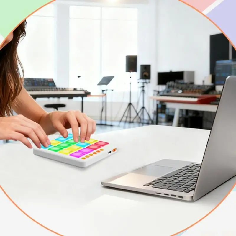 U2JB Professional 16 Pad USB DJ Controller With Responsive Keys Wireless MIDI Pad Controller Drum Pad for Music Creation
